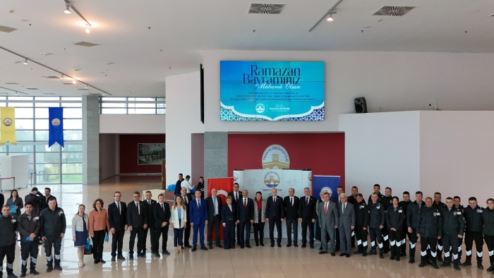 TRAKYA ÜNİVERSİTESİ’NDE BAYRAMLAŞMA TÖRENİ DÜZENLENDİ